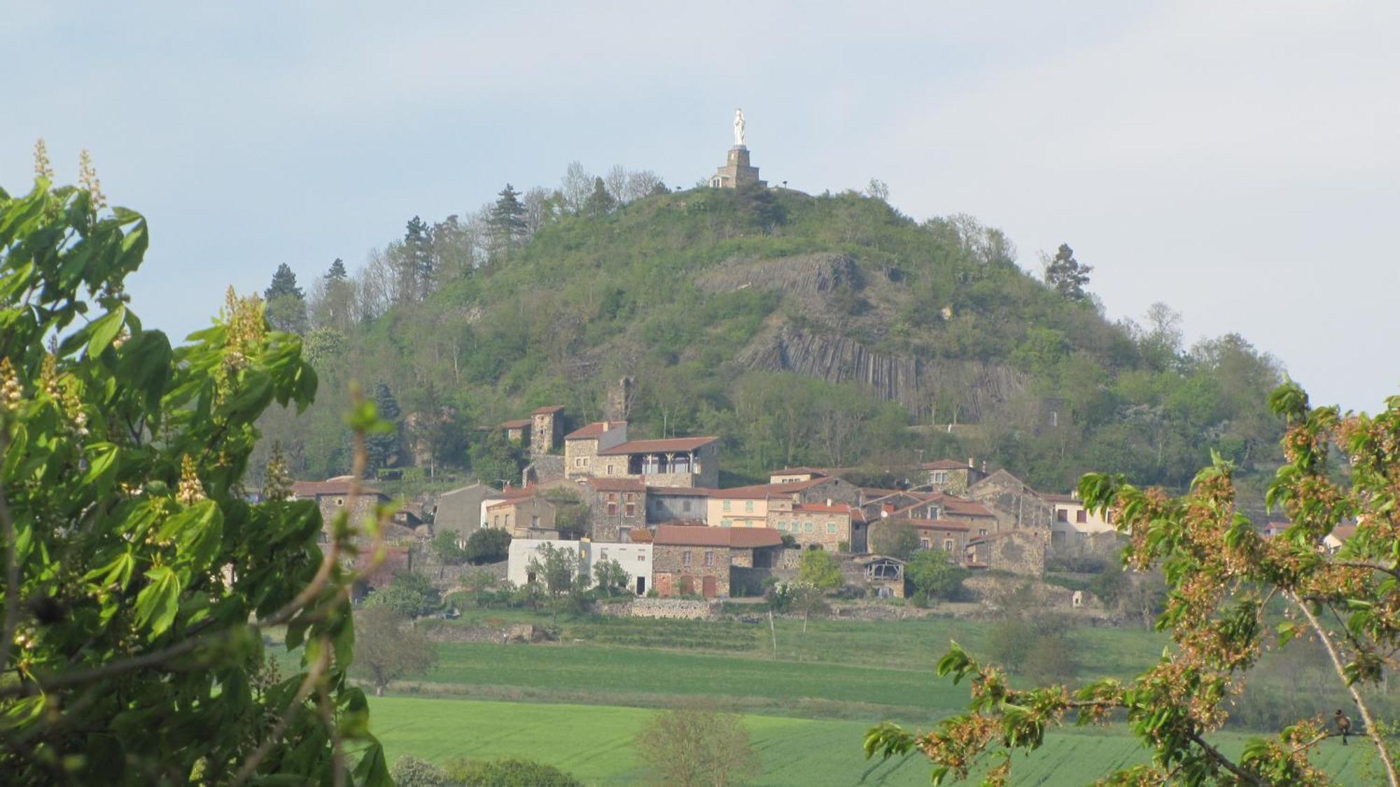 Chateau Des Aiguilles Saint-Rémy-de-Chargnat Exteriér fotografie