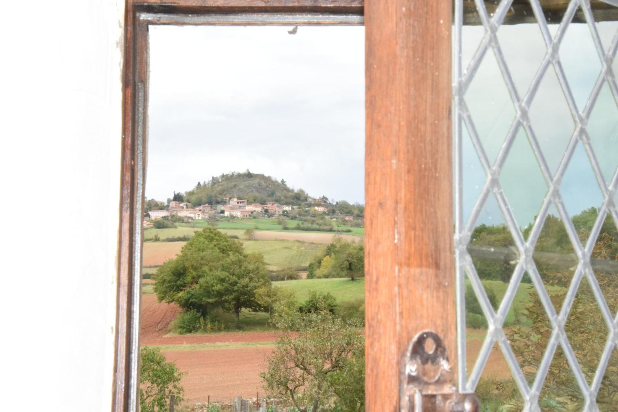 Chateau Des Aiguilles Saint-Rémy-de-Chargnat Pokoj fotografie